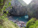 Per gli italiani vacanze più brevi ma più frequenti