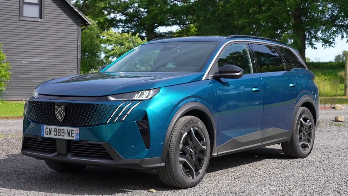 Peugeot E-5008, grande SUV elettrico per le famiglie Peugeot E-5008, grande SUV elettrico per le famiglie