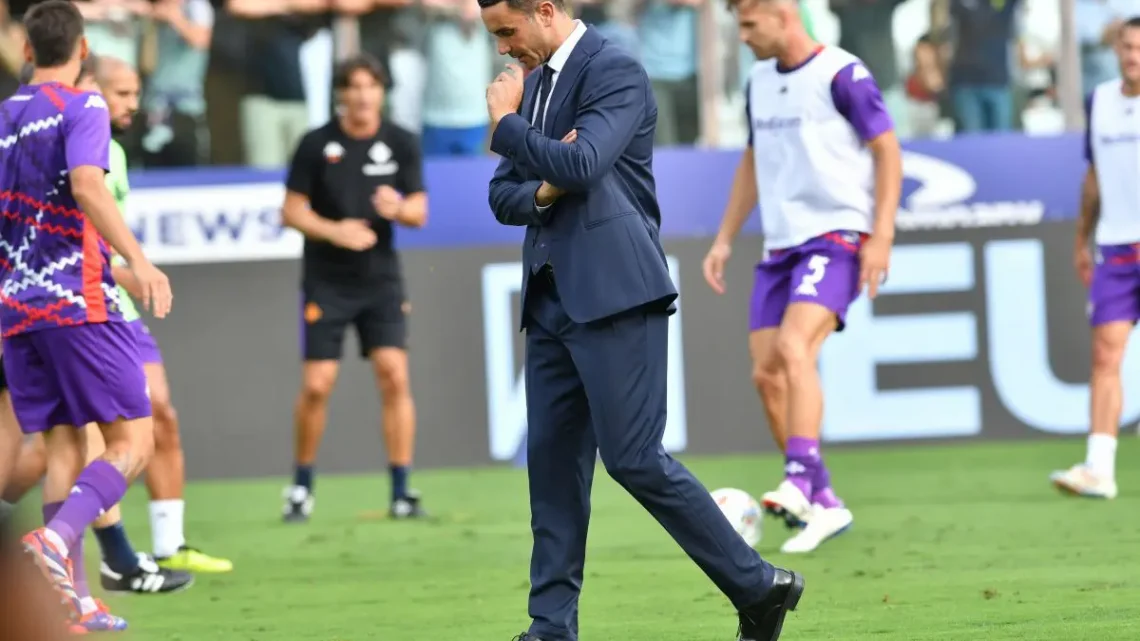 Puskas beffa la Fiorentina nel finale: 3-3 al Franchi Puskas beffa la Fiorentina nel finale: 3-3 al Franchi