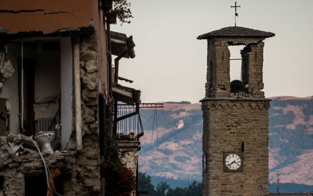 8 anni fa il sisma di Amatrice, Meloni “C’è ancora molto da fare” 8 anni fa il sisma di Amatrice, Meloni “C’è ancora molto da fare”