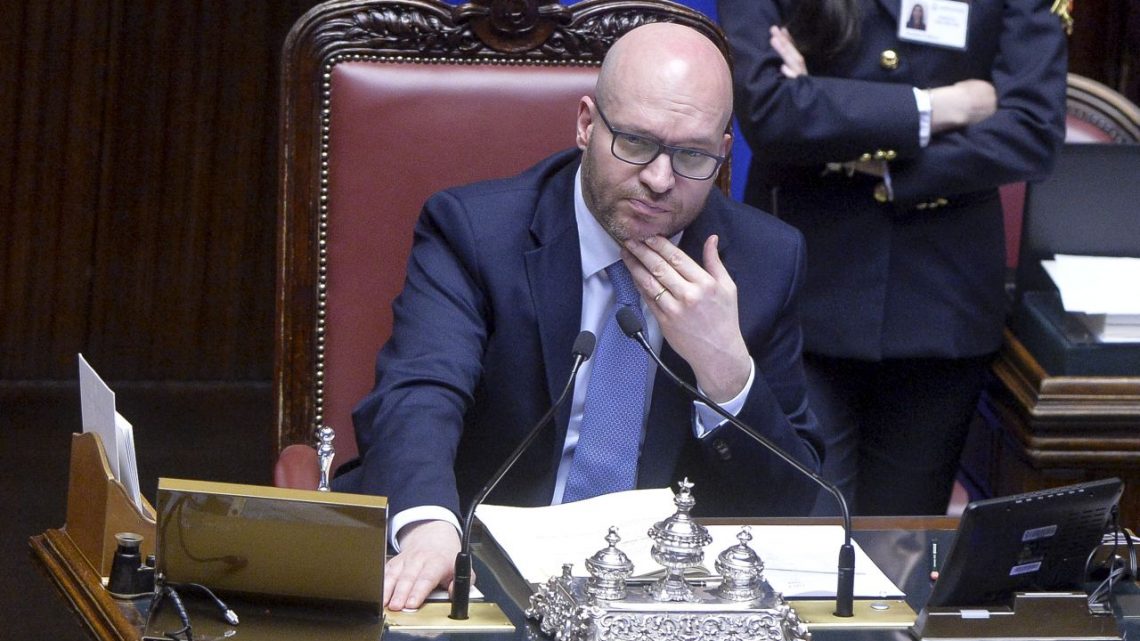 Fontana “Non possiamo rassegnarci a guerre, unire forze per la pace” Fontana “Non possiamo rassegnarci a guerre, unire forze per la pace”