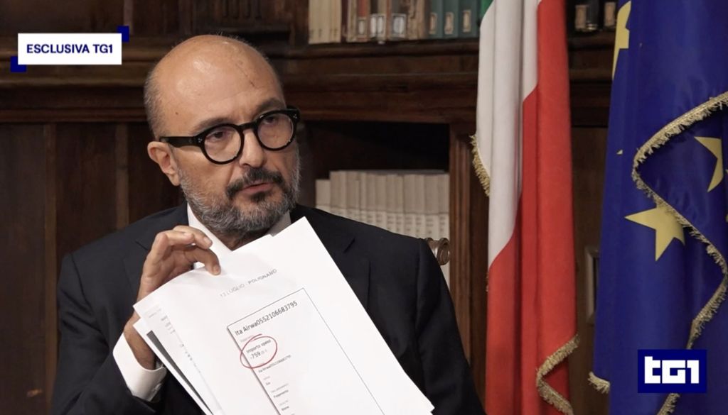 Sangiuliano “Ora farò querele, mi aspetto risarcimenti. Tornerò in Rai” Sangiuliano “Ora farò querele, mi aspetto risarcimenti. Tornerò in Rai”
