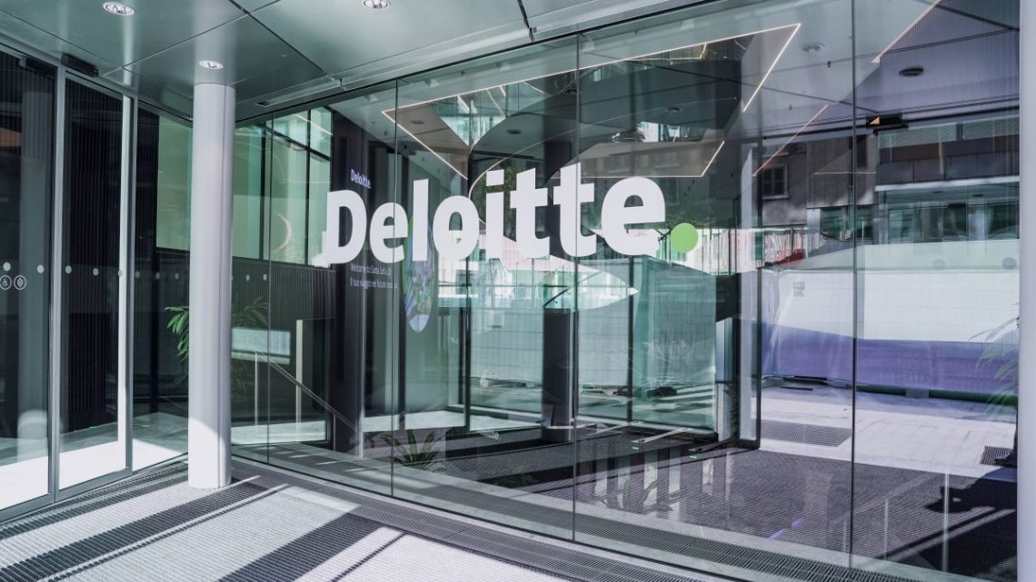 W7 e Deloitte, l’IA può favorire la parità di genere in azienda W7 e Deloitte, l’IA può favorire la parità di genere in azienda