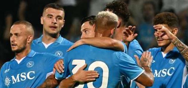Serie A, il Napoli fa poker a Cagliari con Mentalità e sacrificio