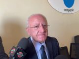 Campania, De Luca “Sostegno a editori ma rispetto dignità giornalisti”