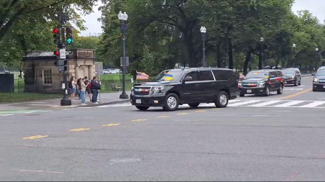 Washington, l’arrivo di Zelensky alla Casa Bianca Washington, l’arrivo di Zelensky alla Casa Bianca
