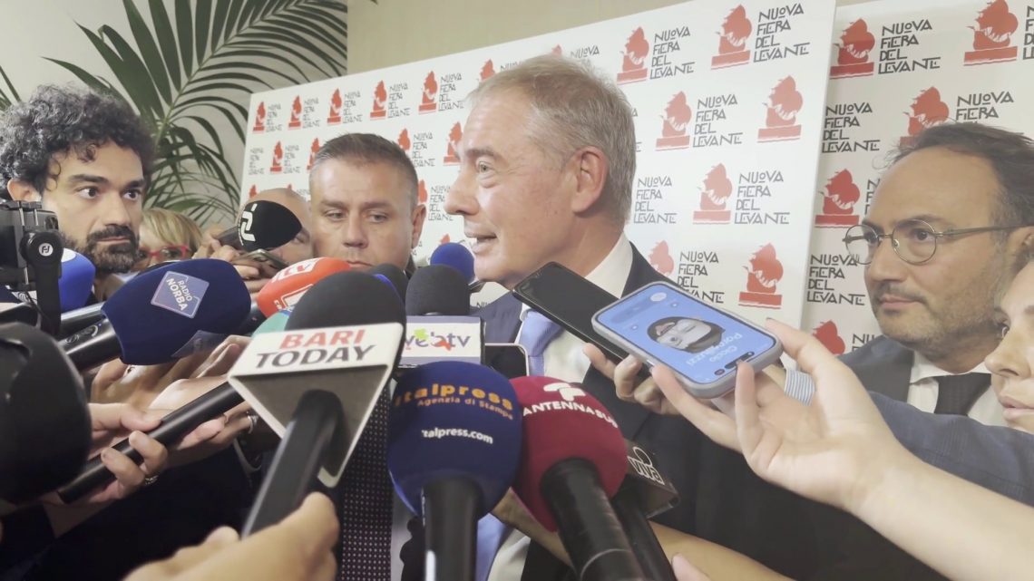 Autonomia, Urso “Modo per esprimere al meglio potenzialità del Sud” Autonomia, Urso “Modo per esprimere al meglio potenzialità del Sud”