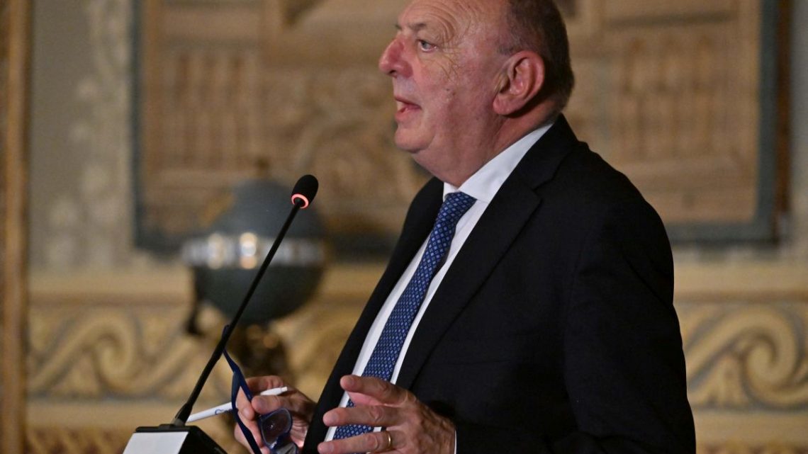 Pichetto “Sul nucleare bisognerà mettere d’accordo tutti” Pichetto “Sul nucleare bisognerà mettere d’accordo tutti”