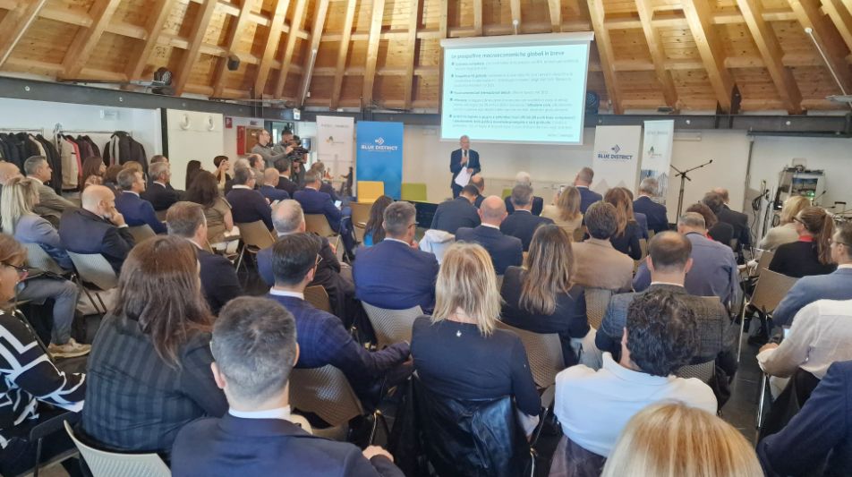 Il laboratorio ESG di Intesa Sanpaolo sbarca in Liguria Il laboratorio ESG di Intesa Sanpaolo sbarca in Liguria