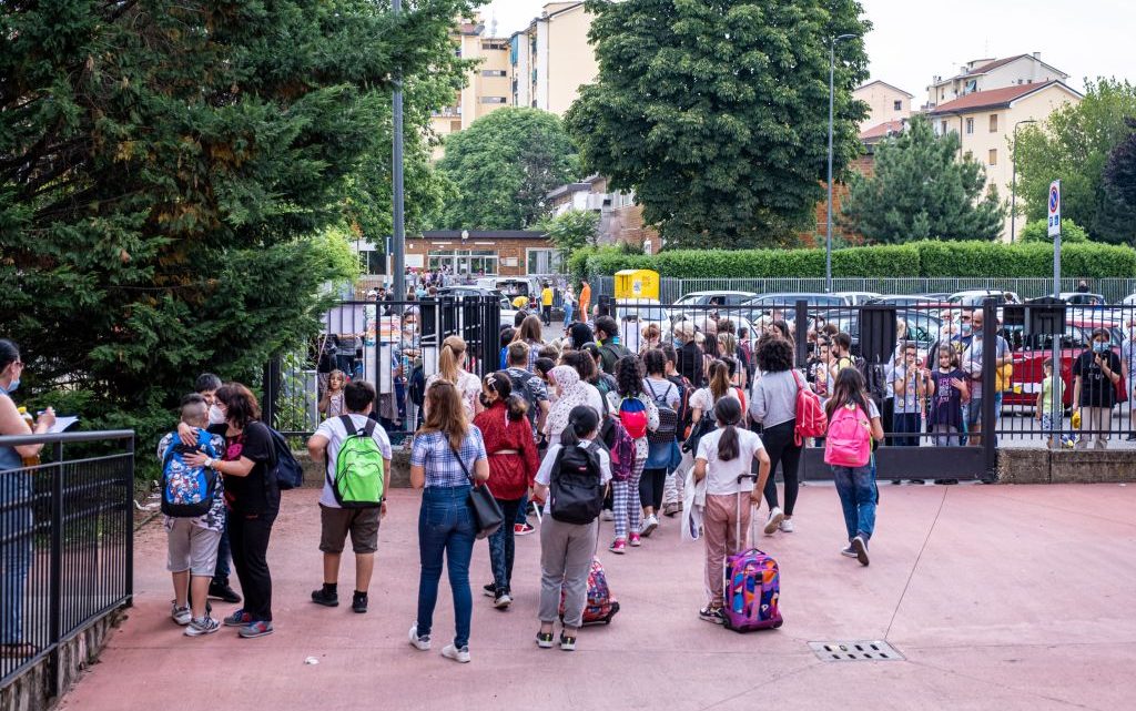Reati su minori, in Italia quasi 7.000 nel 2023. 19 al giorno Reati su minori, in Italia quasi 7.000 nel 2023. 19 al giorno