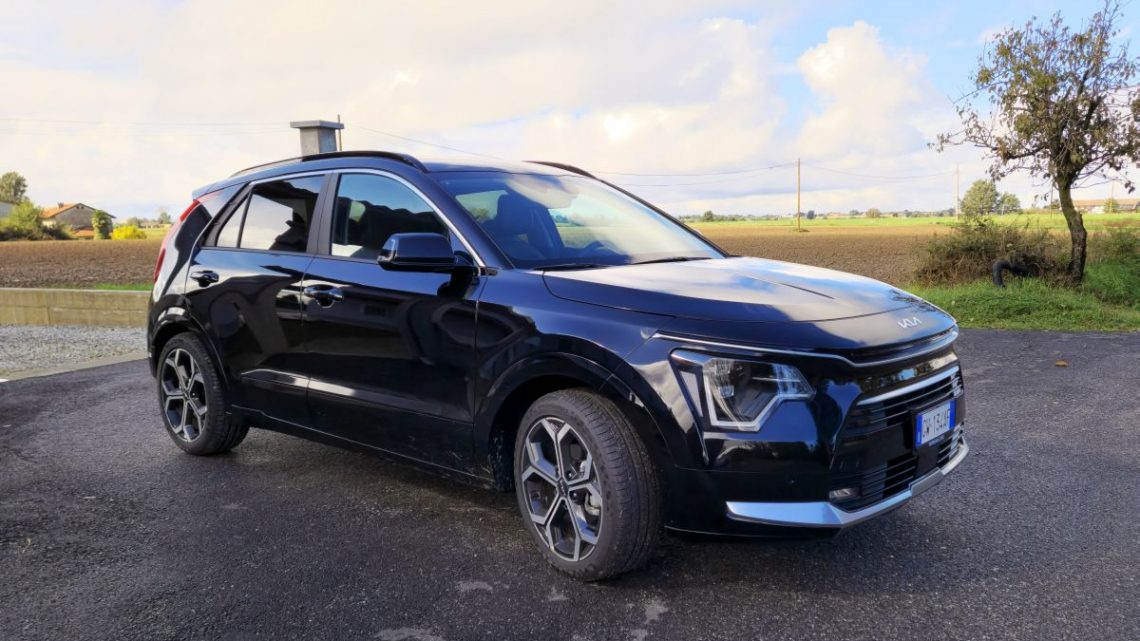 Svelata la nuova Kia Niro Tri-Fuel, la prima ibrida con il Gpl Svelata la nuova Kia Niro Tri-Fuel, la prima ibrida con il Gpl