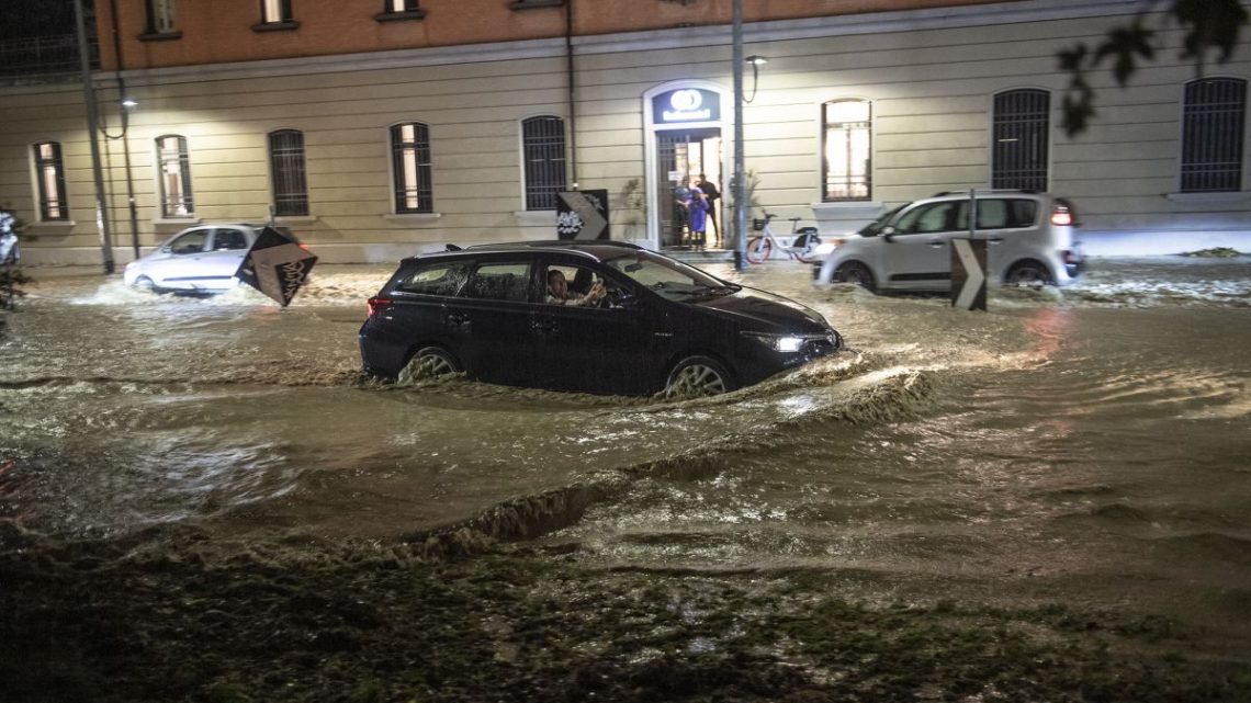 In Emilia Romagna una vittima e più di 2.100 evacuati per l’alluvione In Emilia Romagna una vittima e più di 2.100 evacuati per l’alluvione