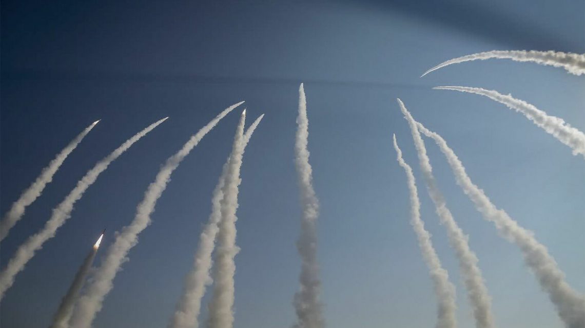 Razzi lanciati dagli Hezbollah sul centro e nord di Israele Razzi lanciati dagli Hezbollah sul centro e nord di Israele