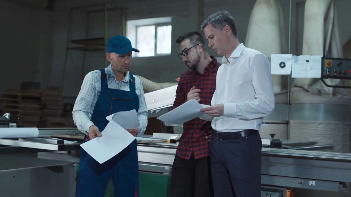 A ottobre in calo la fiducia di consumatori e imprese A ottobre in calo la fiducia di consumatori e imprese