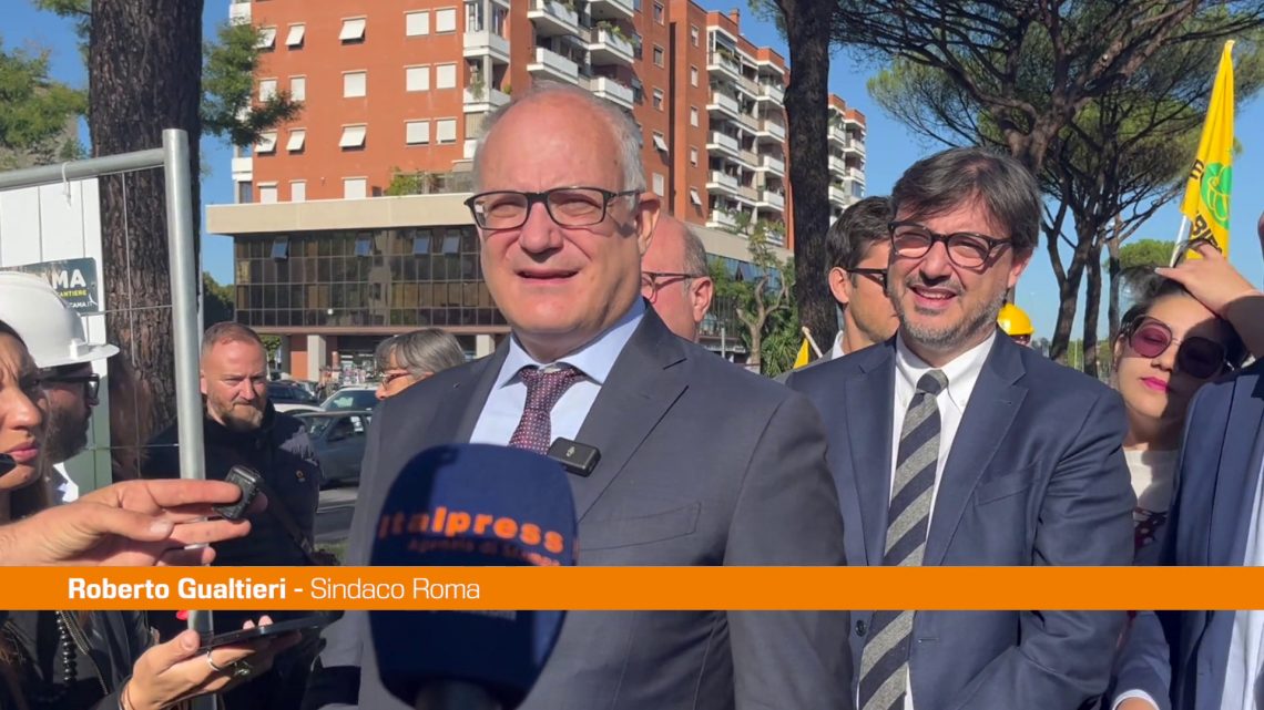 Gualtieri “La tramvia Togliatti potenzierà trasporto pubblico di Roma” Gualtieri “La tramvia Togliatti potenzierà trasporto pubblico di Roma”