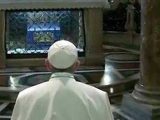 Defunti, Papa Francesco sceglie momento di silenzio al posto dell’Omelia