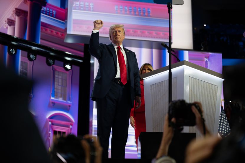 Trump “Mandato senza precedenti, America sarà di nuovo grande” Trump “Mandato senza precedenti, America sarà di nuovo grande”