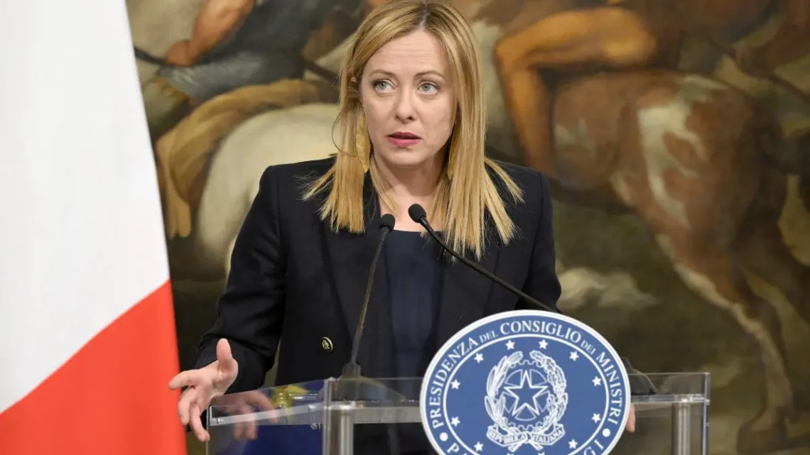 Meloni “La violenza sulle donne una piaga sociale e culturale” Meloni “La violenza sulle donne una piaga sociale e culturale”