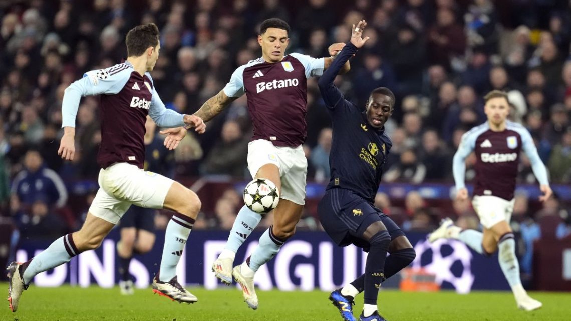 Pari col brivido, la Juve fa 0-0 in casa dell’Aston Villa Pari col brivido, la Juve fa 0-0 in casa dell’Aston Villa