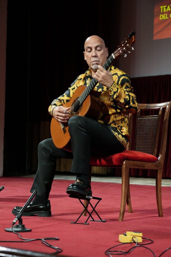 La chitarra di Roberto Ferri incanta al X Sanremo International Guitar Festival Competition