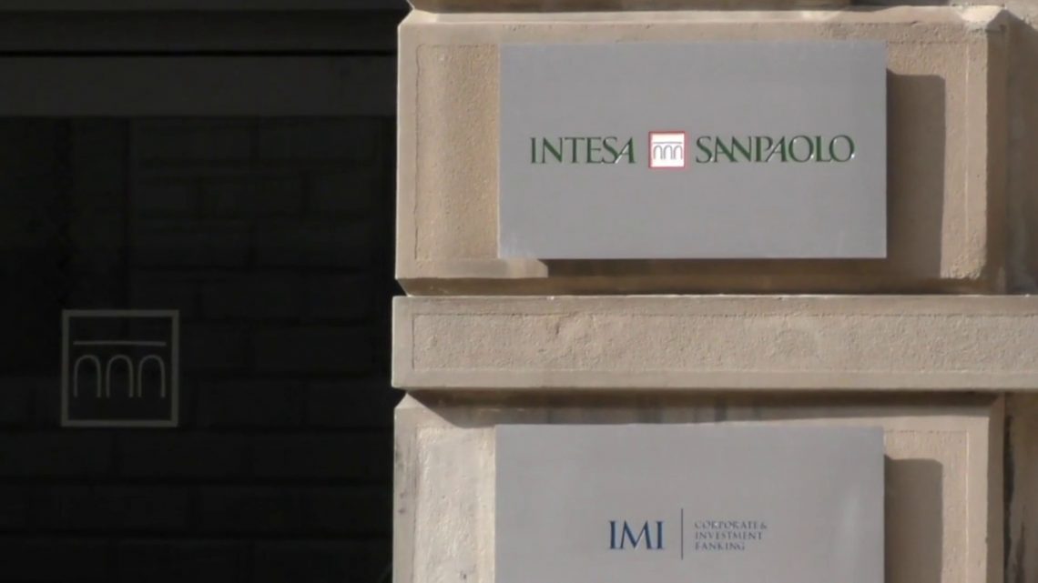 Intesa Sanpaolo, utile in aumento. Migliorano le stime per il 2025 Intesa Sanpaolo, utile in aumento. Migliorano le stime per il 2025