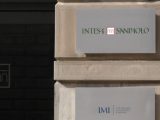 Intesa Sanpaolo, utile in aumento. Migliorano le stime per il 2025