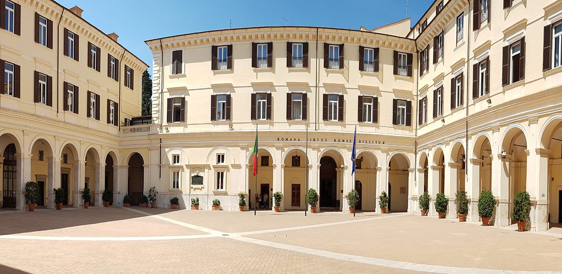 Al Forum Nazionale della Formazione Interforze focus su competenze e dominio strategico Al Forum Nazionale della Formazione Interforze focus su competenze e dominio strategico