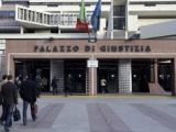 Napoli: minore accoltellato e movida violenta.
