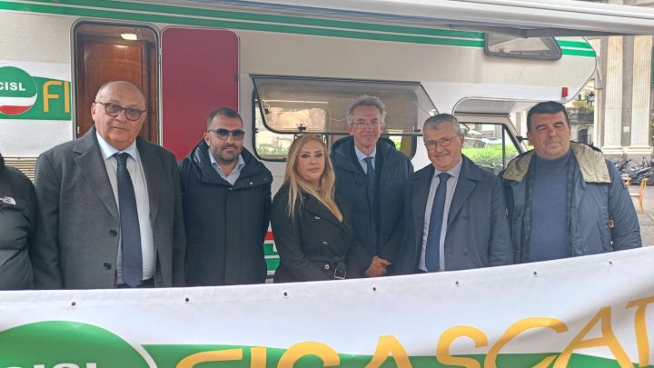 Fisascat Cisl, in piazza dei Martiri un Camper per i lavoratori