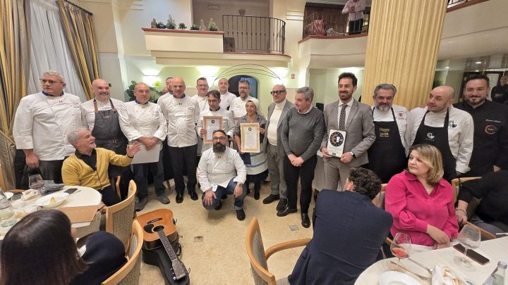 La Cena di Natale di Euro-Toques Italia approda in Calabria, un tributo all’eccellenza.