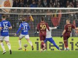 Poker giallorosso, quattro gol alla Samp e Roma ai quarti
