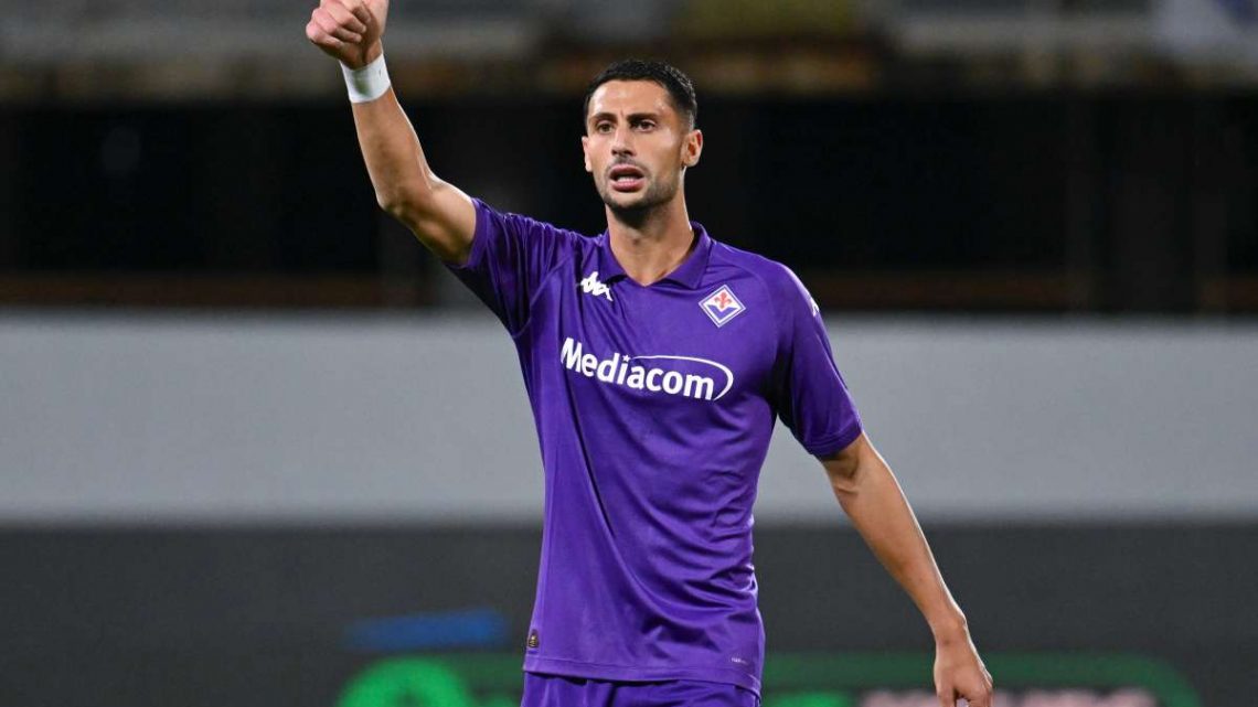 Guimaraes-Fiorentina 1-1, viola agli ottavi di Conference Guimaraes-Fiorentina 1-1, viola agli ottavi di Conference