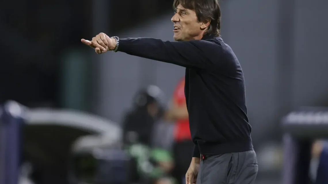Conte “Kvara verrà con noi, coi miei posso andare in guerra” Conte “Kvara verrà con noi, coi miei posso andare in guerra”