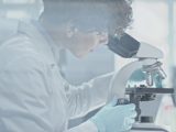 La storia avventurosa della medicina, dagli antibiotici ai vaccini