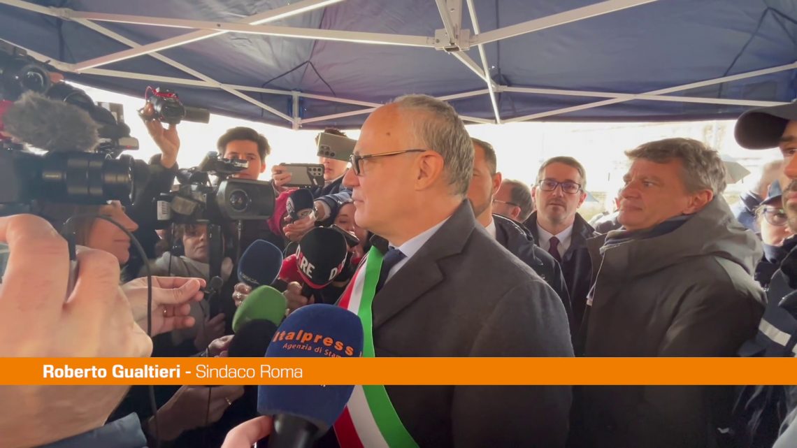 Interventi per il Giubileo, Gualtieri inaugura Piazza Risorgimento Interventi per il Giubileo, Gualtieri inaugura Piazza Risorgimento