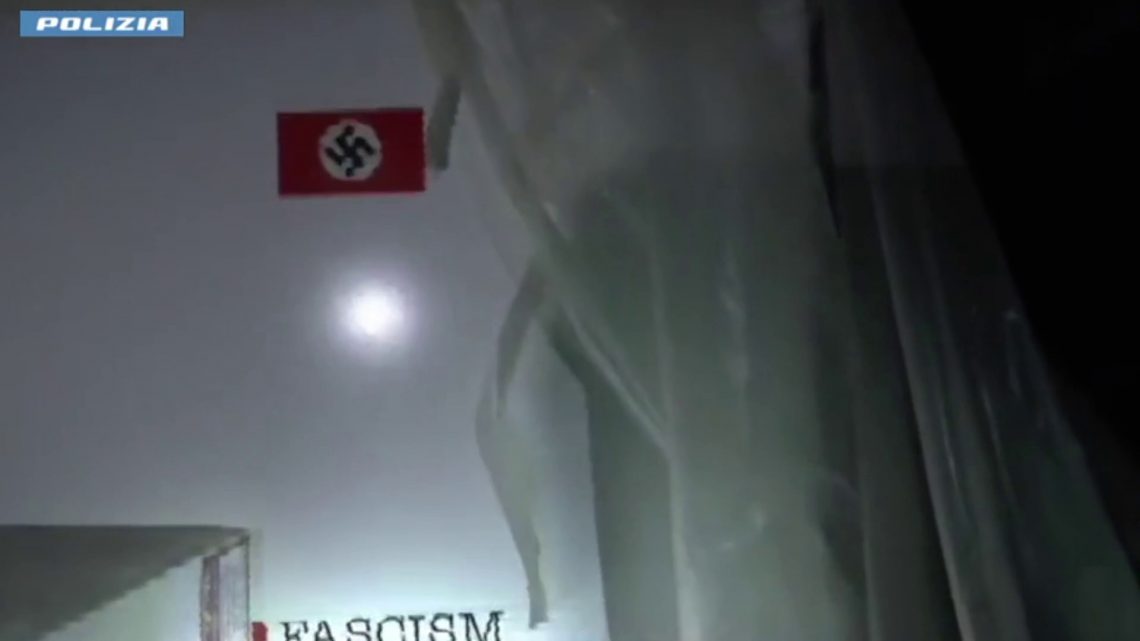 Arrestati 12 membri di un gruppo neonazista per terrorismo Arrestati 12 membri di un gruppo neonazista per terrorismo