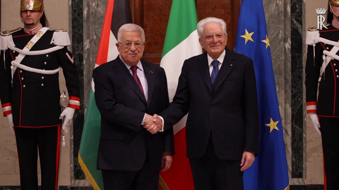 Mattarella incontra il presidente della Palestina Mattarella incontra il presidente della Palestina