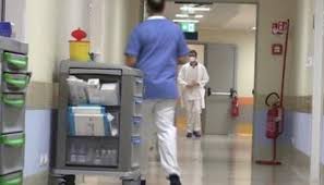 Sanità: Italia di male in peggio