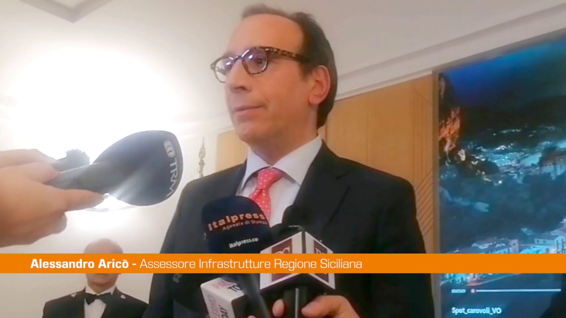Aricò “La Regione Siciliana raddoppia lo sconto aerei per Natale” Aricò “La Regione Siciliana raddoppia lo sconto aerei per Natale”