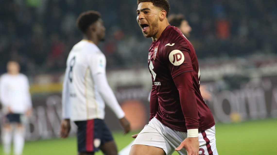 Doppietta di Adams, il Torino batte 2-0 il Cagliari Doppietta di Adams, il Torino batte 2-0 il Cagliari
