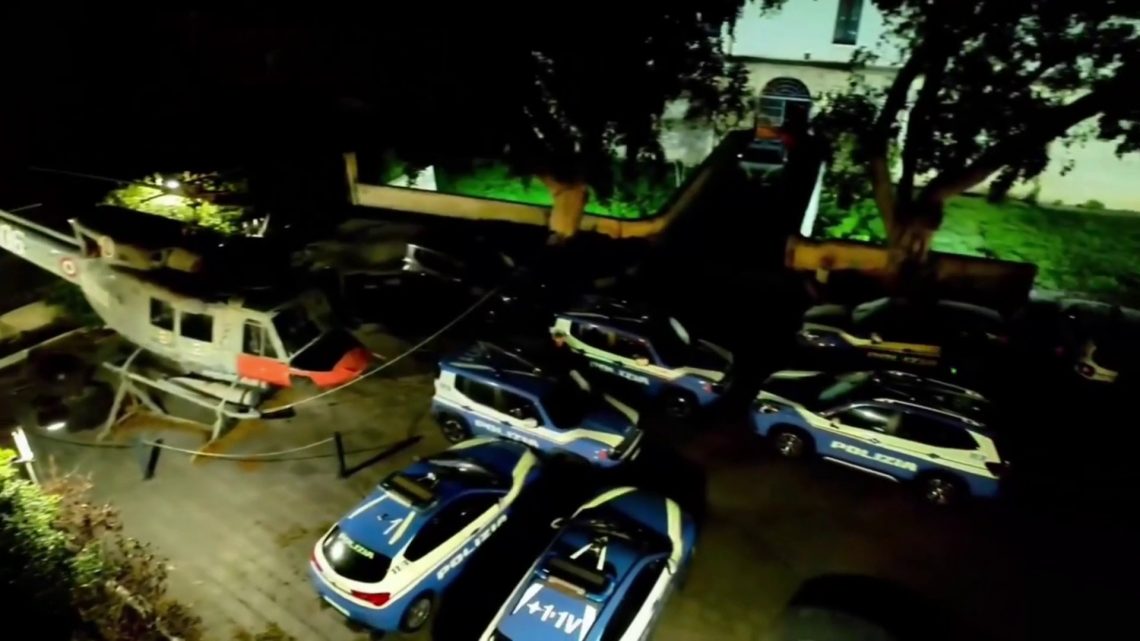 Blitz antimafia con 22 arresti a Siracusa Blitz antimafia con 22 arresti a Siracusa