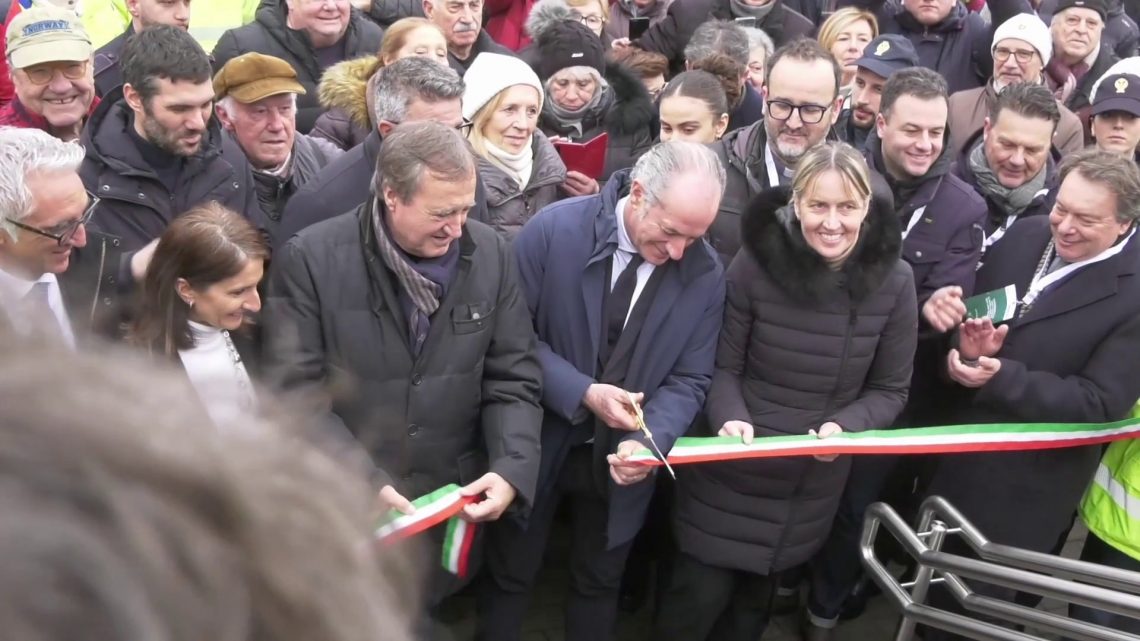 Inaugurata nuova fermata “Venezia Mestre Gazzera” su linea per Udine Inaugurata nuova fermata “Venezia Mestre Gazzera” su linea per Udine