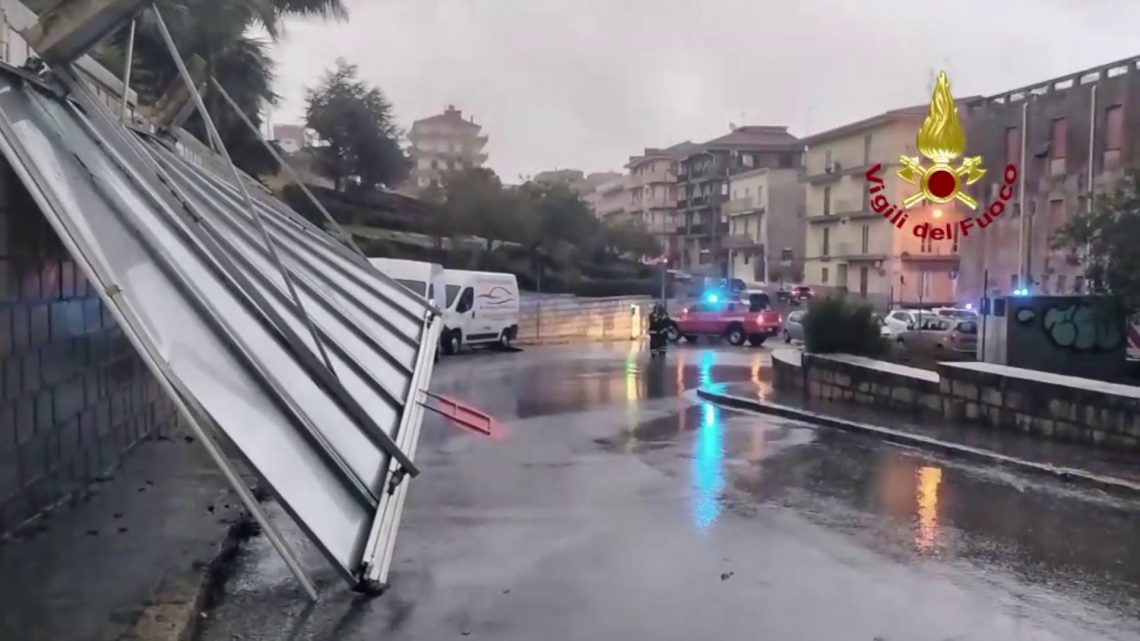 Maltempo nel Ragusano, decine di interventi dei Vigili del fuoco Maltempo nel Ragusano, decine di interventi dei Vigili del fuoco