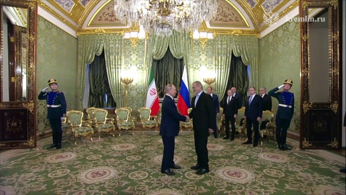 Russia, Putin incontra il presidente dell’Iran Pezeshkian Russia, Putin incontra il presidente dell’Iran Pezeshkian