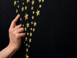 Le stelle che non ti ho detto: Fulvio Morella porta il suo braille stellato al Museo d’Arte Contemporanea di Cavalese