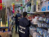 Prato, sequestrati 2 milioni di articoli non in regola