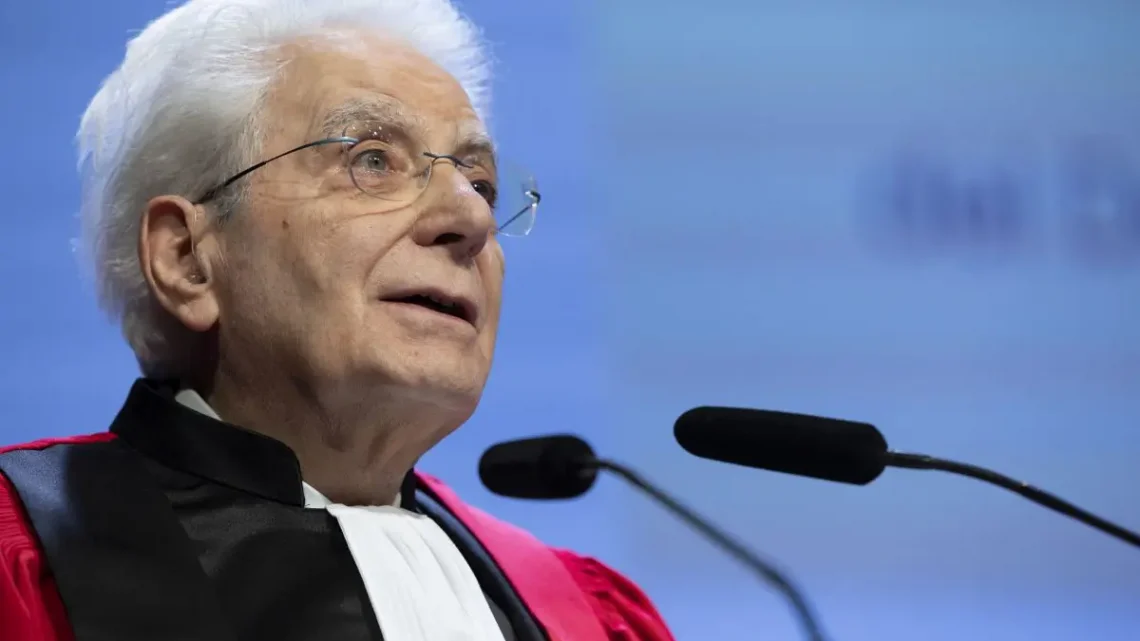 Mattarella “La pace va costruita e all’Ue servono idee nuove” Mattarella “La pace va costruita e all’Ue servono idee nuove”