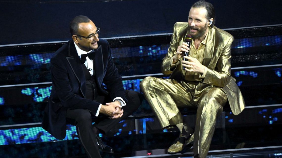Sanremo, Jovanotti travolge l’Ariston “Felice, festival speciale” Sanremo, Jovanotti travolge l’Ariston “Felice, festival speciale”