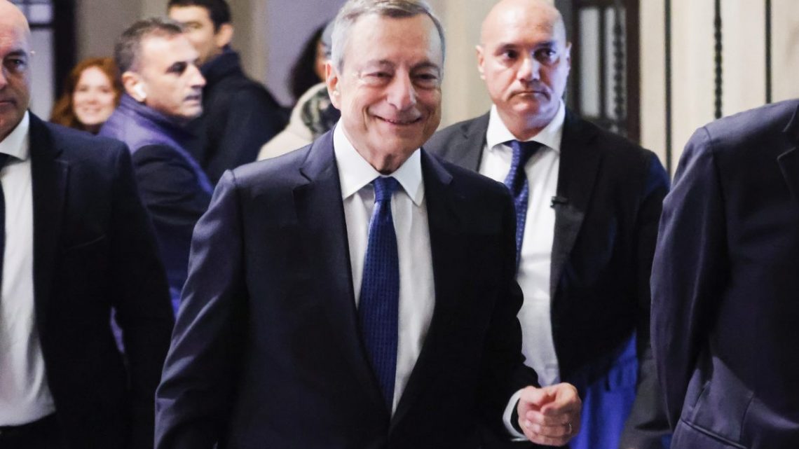 Ue, Draghi “Dobbiamo agire come un unico Stato” Ue, Draghi “Dobbiamo agire come un unico Stato”