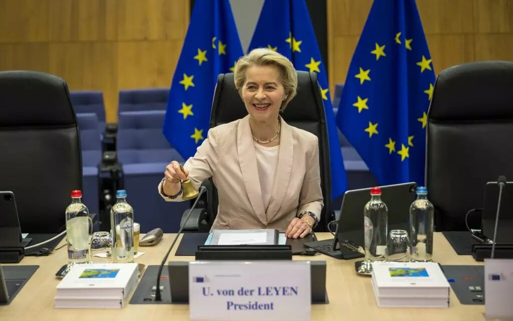 Von der Leyen “La difesa comune nostro compito, Putin vicino ostile”